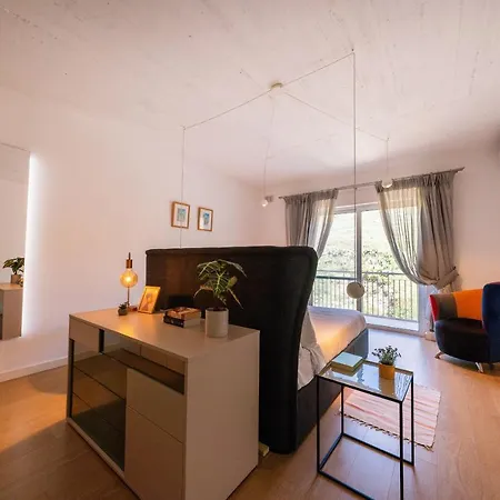 Glamorous With Panoramic Views *