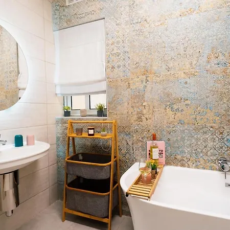 Glamorous With Panoramic Views Marsalforn