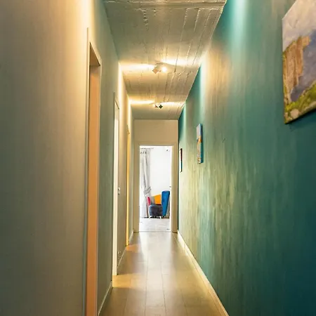 Glamorous With Panoramic Views *